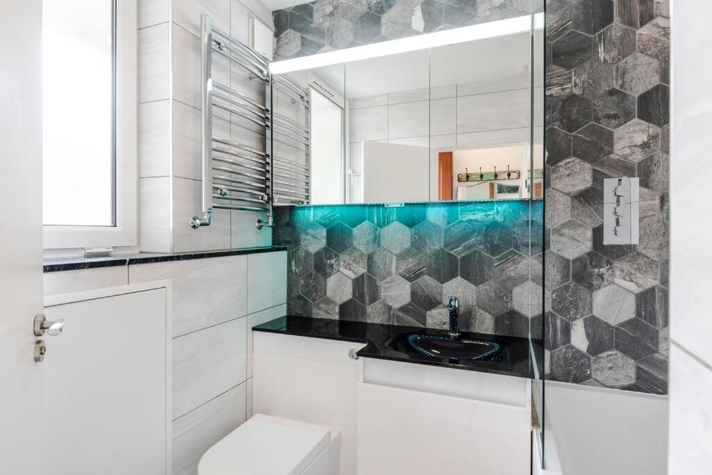 The Clarence, Central London Apartment W/ Wifi Exterior foto